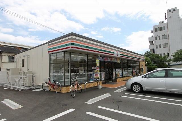 セブンイレブン宮崎吾妻町店：457m