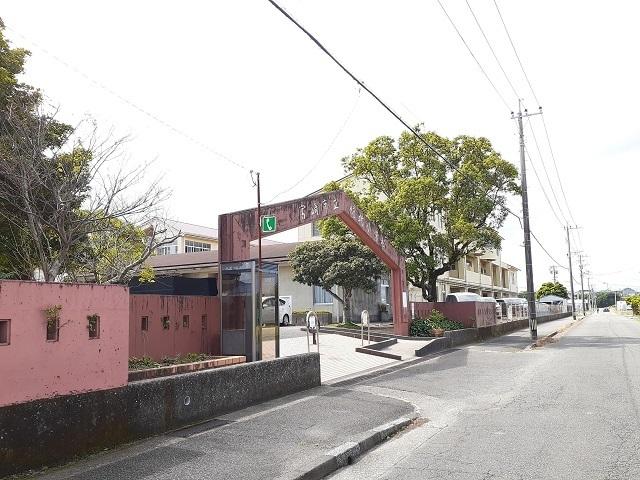 宮崎市立億小学校：500m
