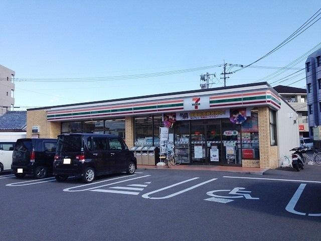 セブンイレブン宮崎松橋2丁目店：164m