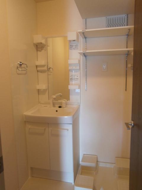 ウエスト　ヴィレッジⅡ　A棟（301） 部屋画像