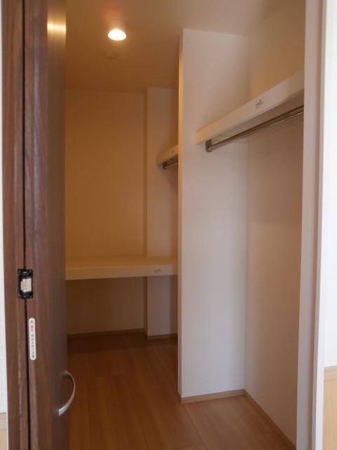 ウエスト　ヴィレッジⅡ　A棟（301） 部屋画像