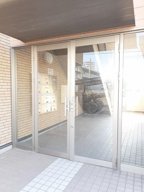 シールド青葉（104） エントランス