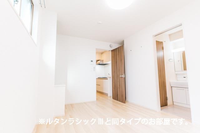 ソラーレ（105） 室内