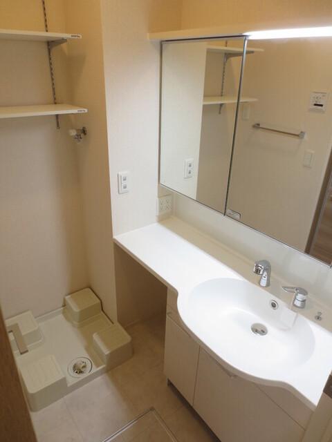 エスポアール・タカムラⅢ　B棟（102） 部屋画像