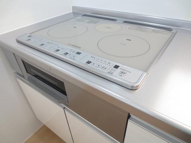 エスポアール・タカムラⅢ　B棟（102） 部屋画像