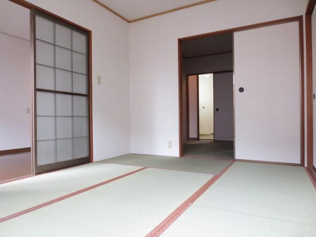 ファミール本郷　C棟（102） 部屋画像