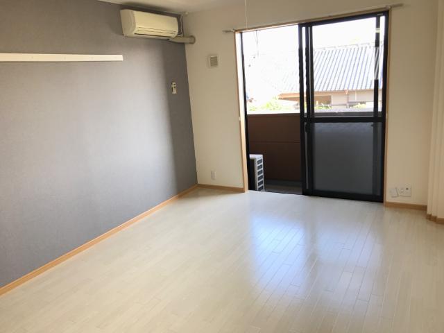サンライズＫ 室内