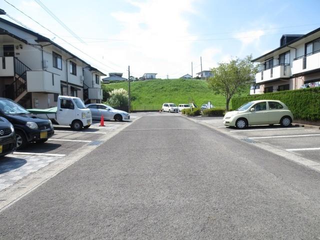 池田ファミリーゼーション　E棟（202） 駐車場