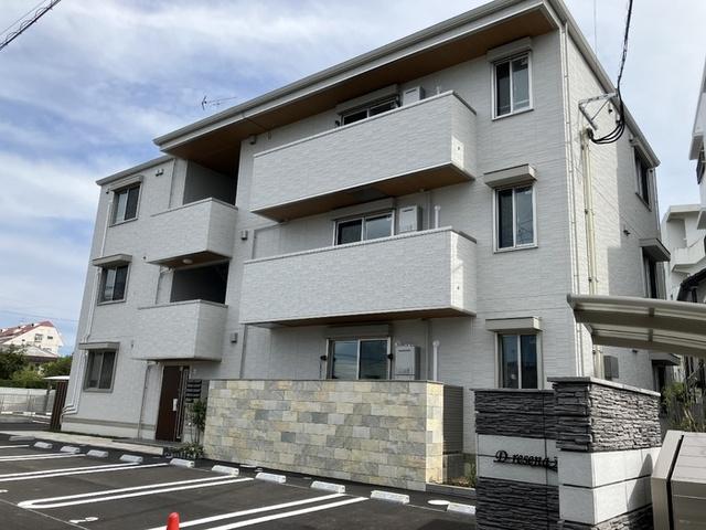 宮崎神宮駅より徒歩20分 新築 3階建の賃貸物件