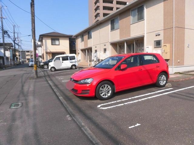 エムズコート（103） 駐車場