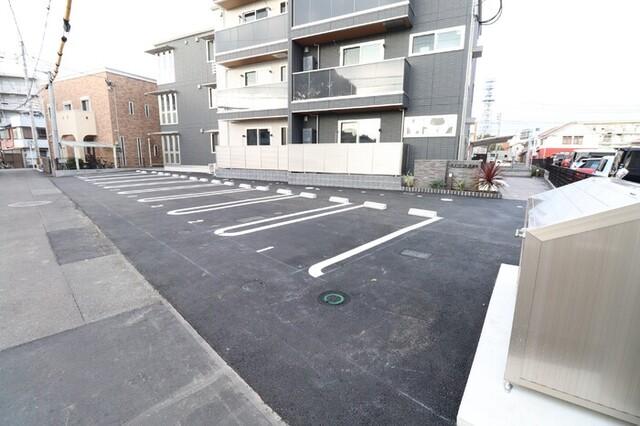 BASE29　西高松（202） 駐車場