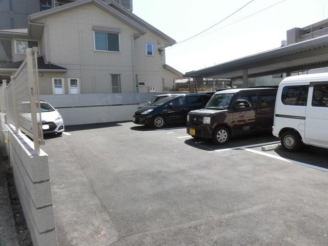 コアハウス（102） 駐車場