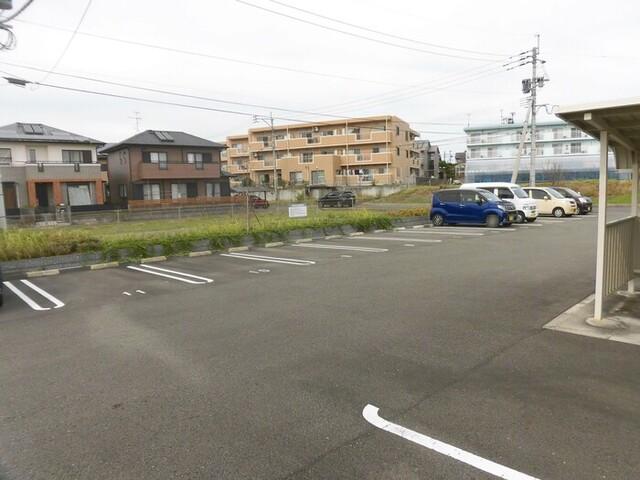 セジュール・アイⅡ　A棟（101） 駐車場