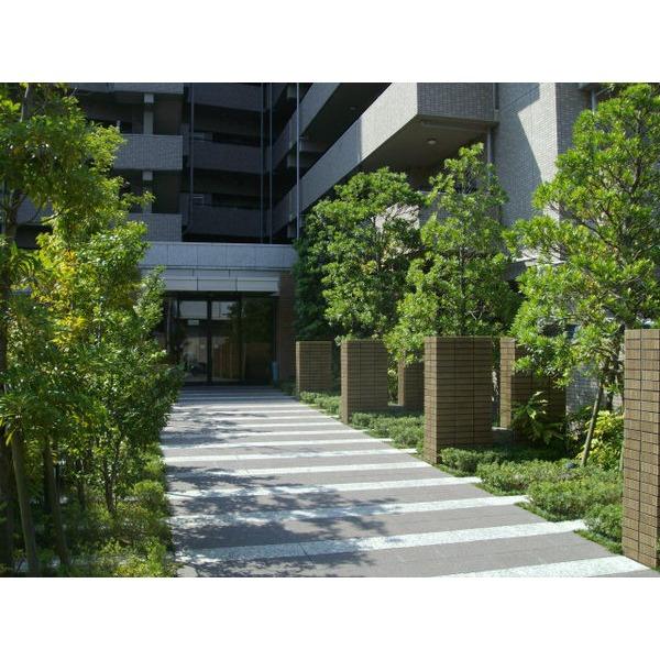 サーパス和知川原（805） エントランス