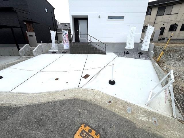 宮崎市桜ケ丘町未入居住宅 駐車場