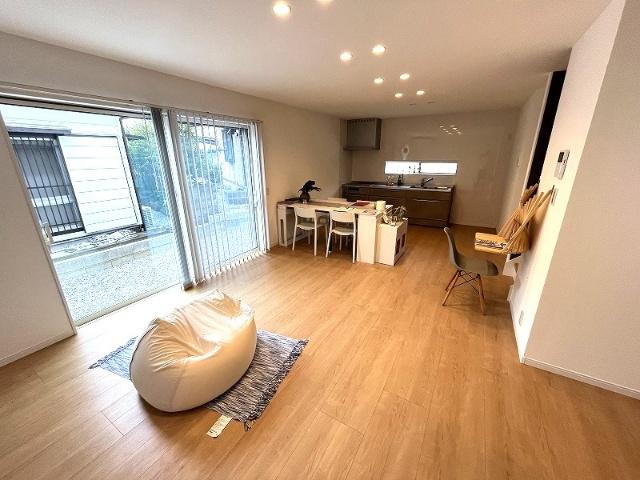 宮崎市桜ケ丘町未入居住宅 リビング