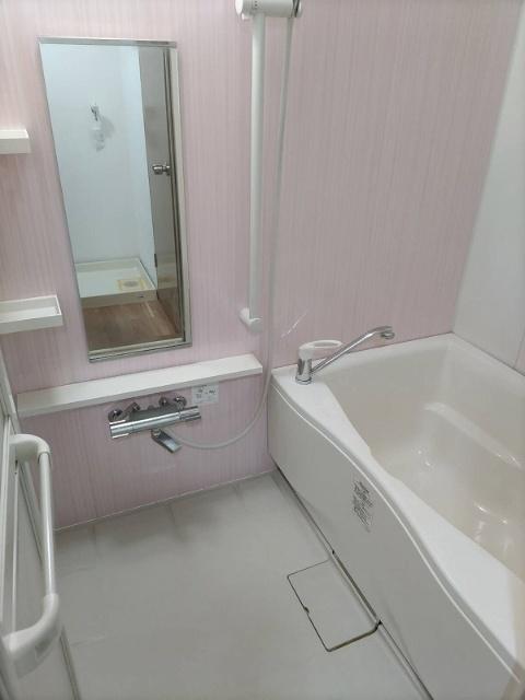 マンションリヴレ（106） バス／シャワー