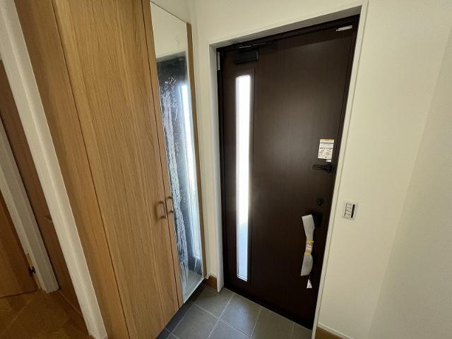 宮崎市本郷北方未入居住宅 玄関