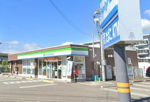 ファミリーマート恒久店