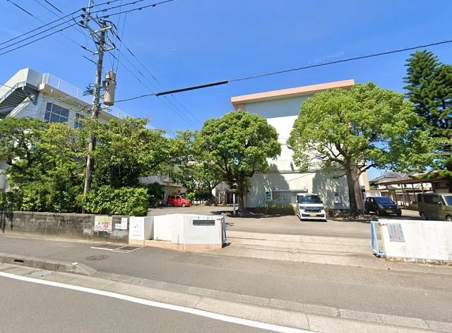 宮崎市立潮見小学校