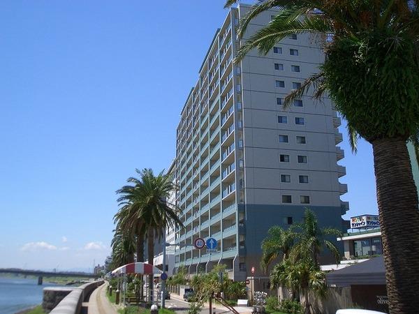 ポレスターリバービュー川原町