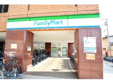 ファミリーマート坂戸南町店：182m