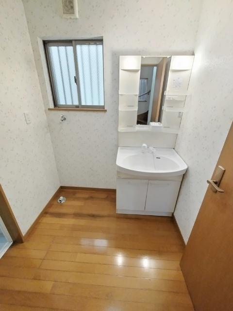 和泉1丁目戸建 洗面