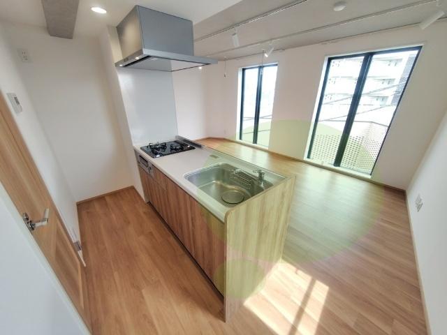 メゾンベルヴィ下北沢（401） キッチン