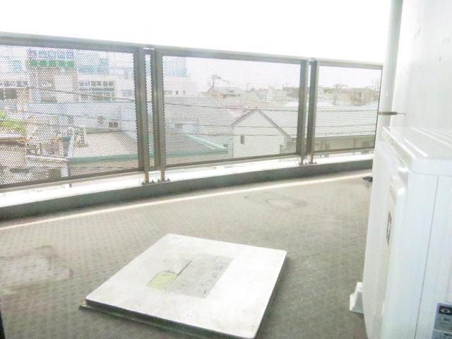 ウィルテラス新代田 バルコニー