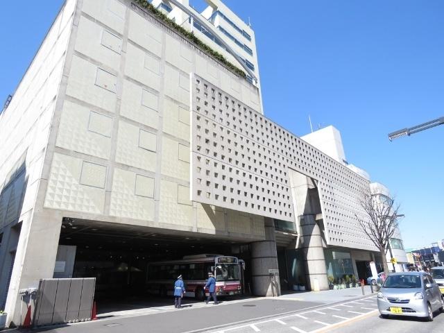 世田谷区北沢総合支所：562m