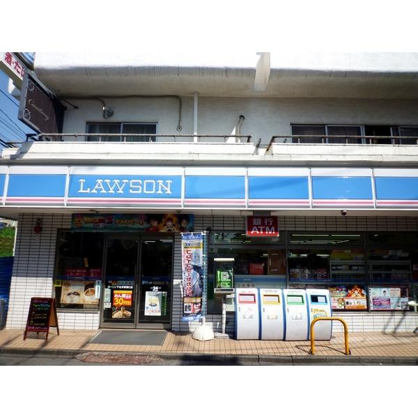 ローソン下北沢駅西口店：123m