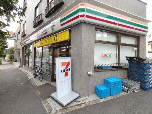 セブンイレブン世田谷代沢3丁目店：199m