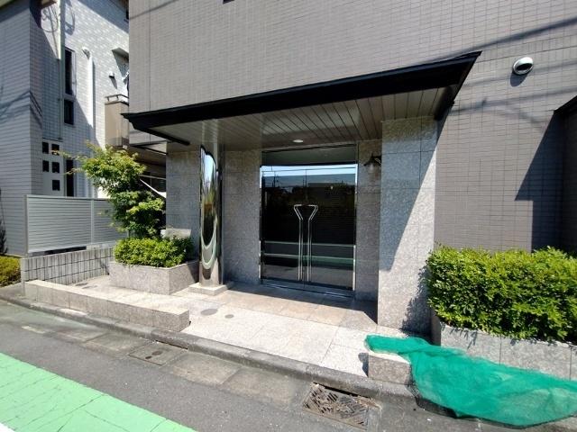 せせらぎパークサイド（206） エントランス