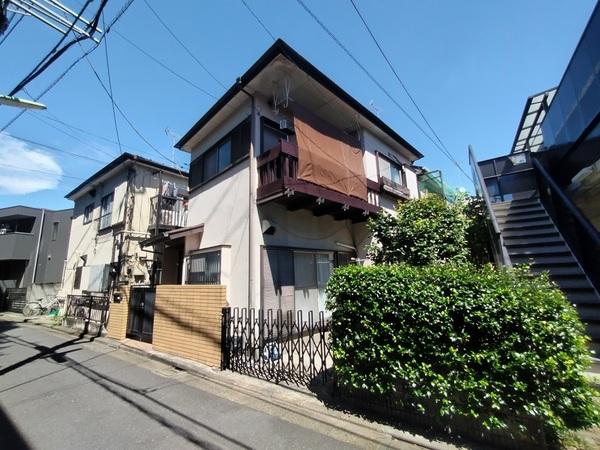 北沢4丁目オーナーチェンジ戸建 外観