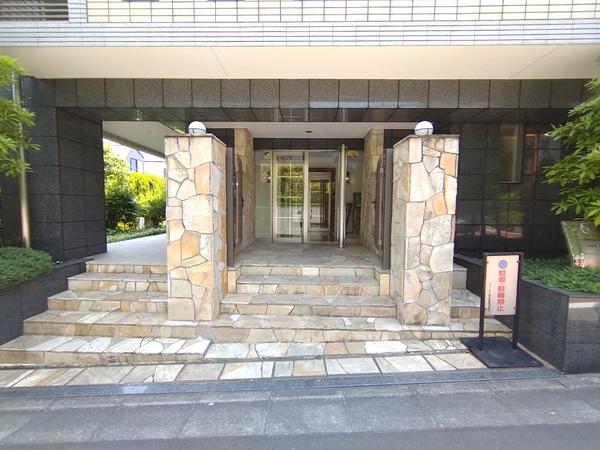グラーサ三軒茶屋 エントランス