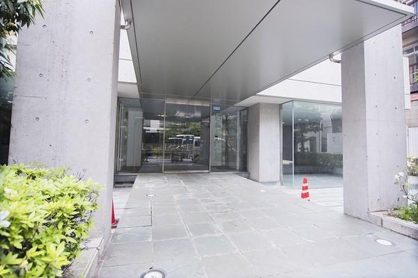 ジェイパーク中目黒Ⅳ エントランス