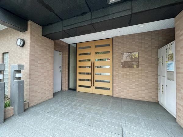 キャニオングランデ桜上水 エントランス