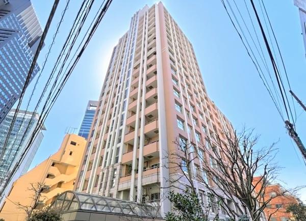 ファミール新宿グランスィートタワー 外観