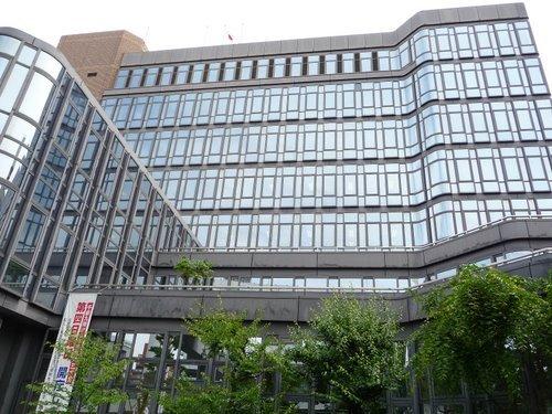 大阪市中央区役所：848m