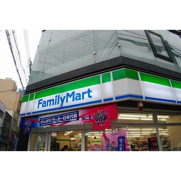 ファミリーマート南堀江四丁目店：29m