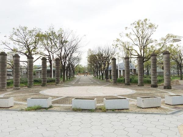 浪速公園：160m