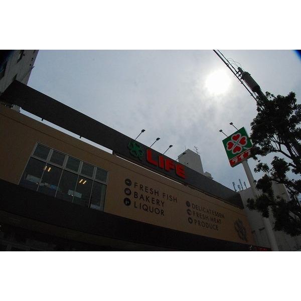 ライフ靱店：129m