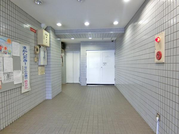 フローライト桜川（301） ロビー