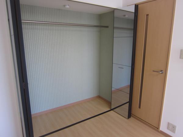 シュトラール高津（702） 収納