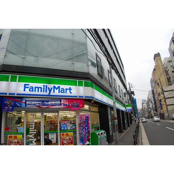ファミリーマート四ツ橋北堀江一丁目店：149m