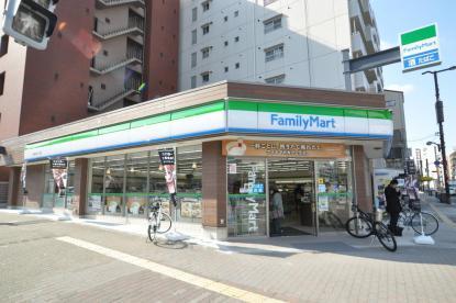 ファミリーマート戎本町店：70m