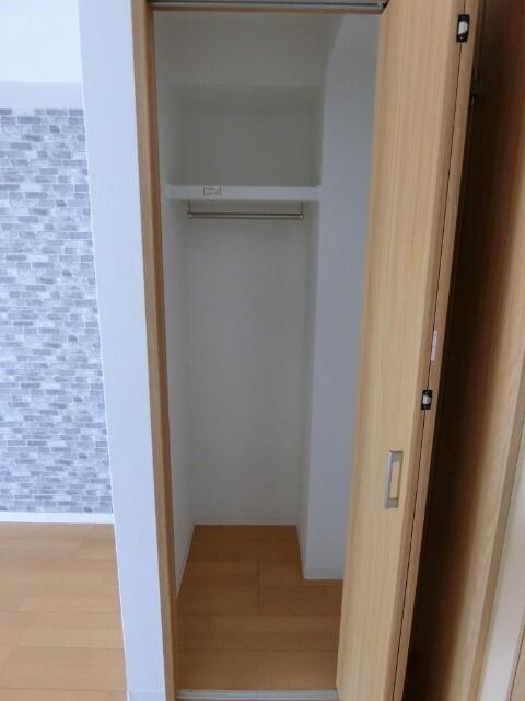 エフエルレジデンスシンサイシュフ（302） 収納