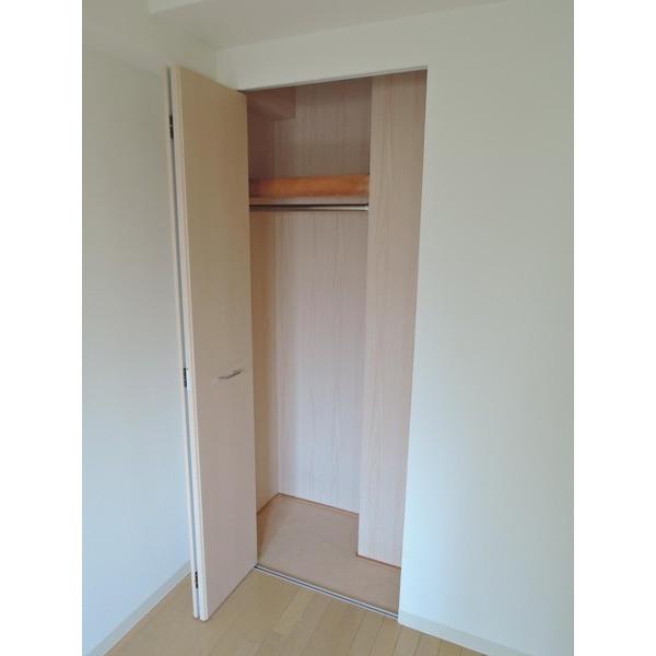 アーデンタワー新町（402） 収納