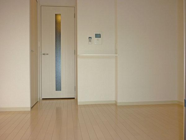 エステムプラザ難波ＷＥＳＴリバークロス（1402） リビング