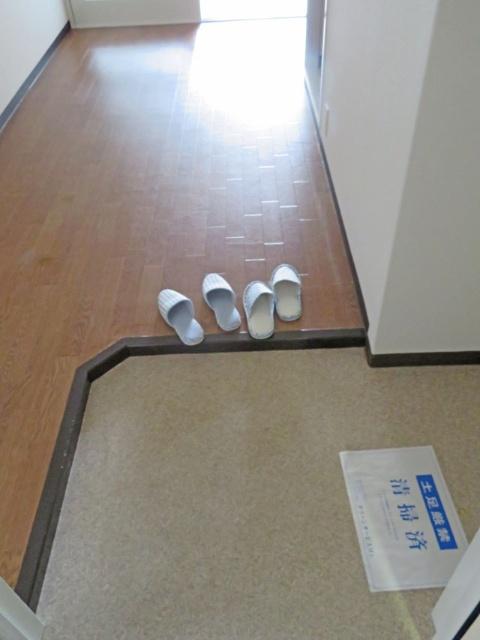 エクセル難波（906） 玄関